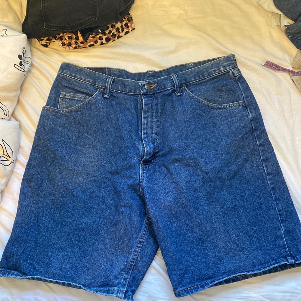 Wrangler shorts.